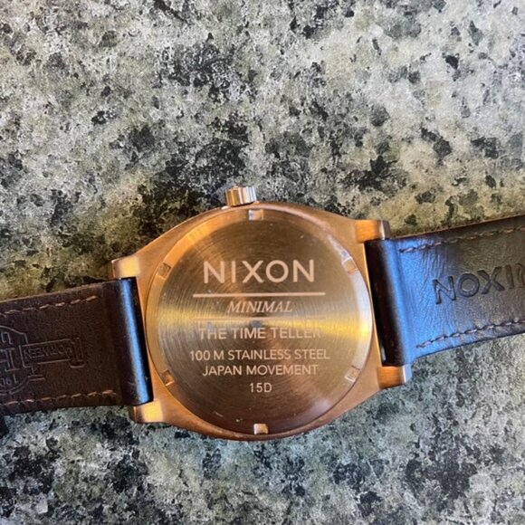 Nixon Time Teller Leather - Picture 2 of 2